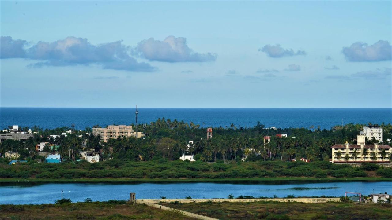 Novotel Chennai Sipcot Ngoại thất bức ảnh View of the city of Cabo de la Vela